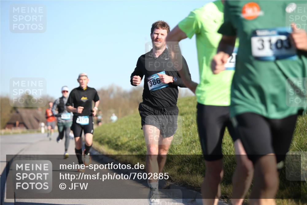 06.04.2025 - 44. Internationalen Wilhelmsburger Insellauf Jannik Wohlers http://msf.ph/oto/7602885 06.04.2025 09:20:41 Laufen 4514, 386, 3103 meine-sportfotos.de