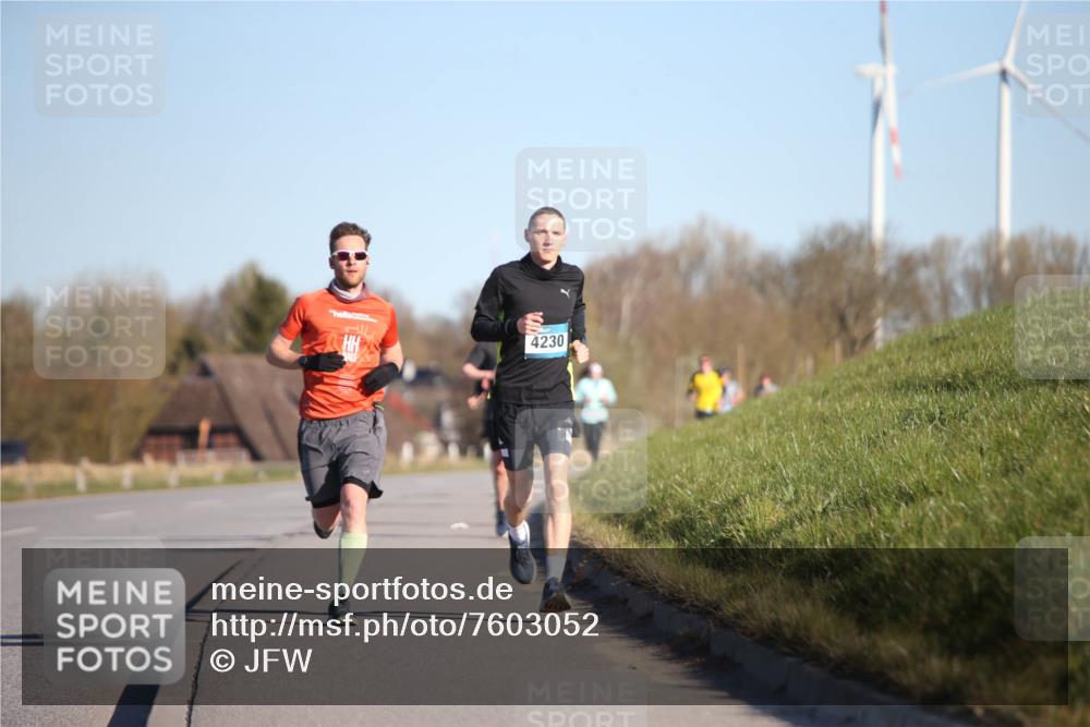 06.04.2025 - 44. Internationalen Wilhelmsburger Insellauf Jannik Wohlers http://msf.ph/oto/7603052 06.04.2025 09:20:47 Laufen 4230 meine-sportfotos.de