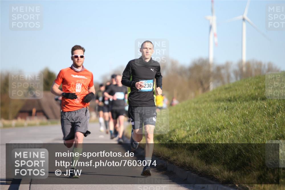 06.04.2025 - 44. Internationalen Wilhelmsburger Insellauf Jannik Wohlers http://msf.ph/oto/7603074 06.04.2025 09:20:49 Laufen 230 meine-sportfotos.de