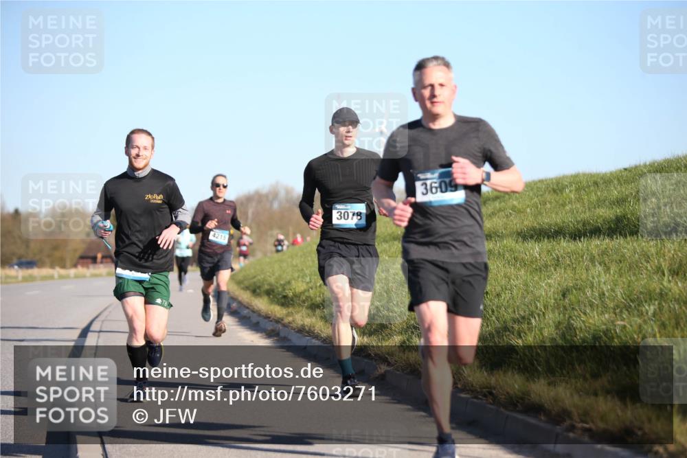 06.04.2025 - 44. Internationalen Wilhelmsburger Insellauf Jannik Wohlers http://msf.ph/oto/7603271 06.04.2025 09:20:56 Laufen 4215, 3078, 3609 meine-sportfotos.de
