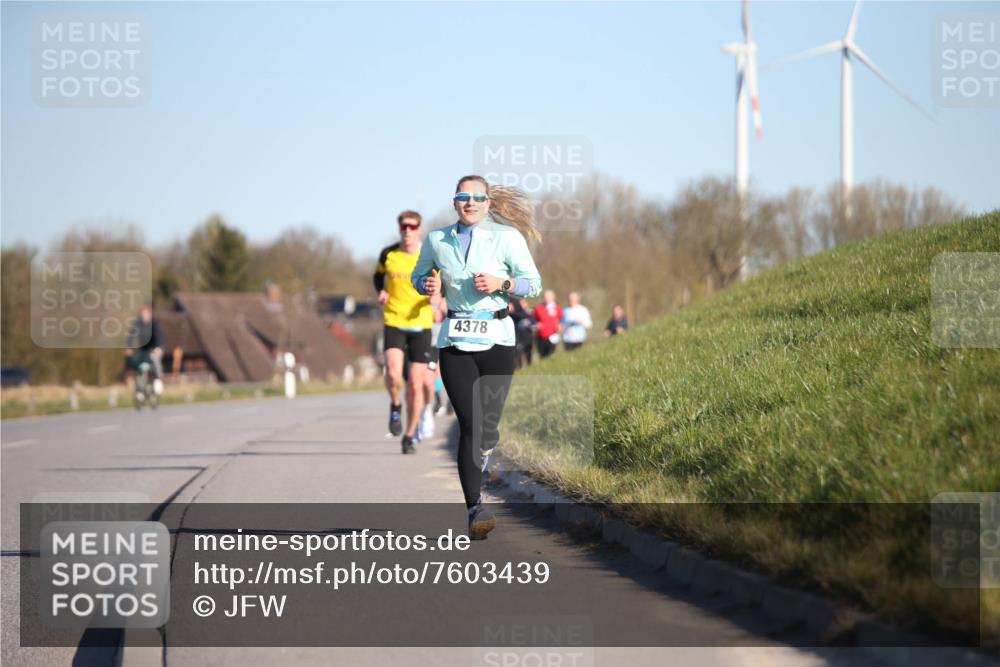 06.04.2025 - 44. Internationalen Wilhelmsburger Insellauf Jannik Wohlers http://msf.ph/oto/7603439 06.04.2025 09:21:03 Laufen 4378 meine-sportfotos.de