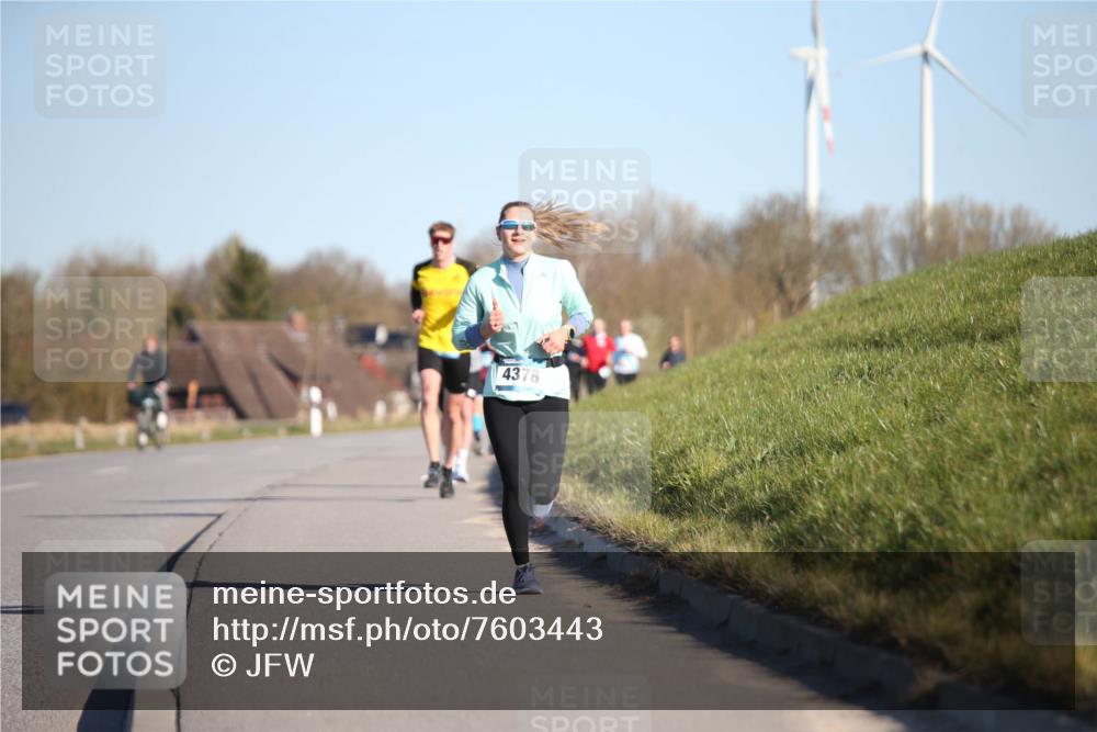 06.04.2025 - 44. Internationalen Wilhelmsburger Insellauf Jannik Wohlers http://msf.ph/oto/7603443 06.04.2025 09:21:03 Laufen 4378 meine-sportfotos.de