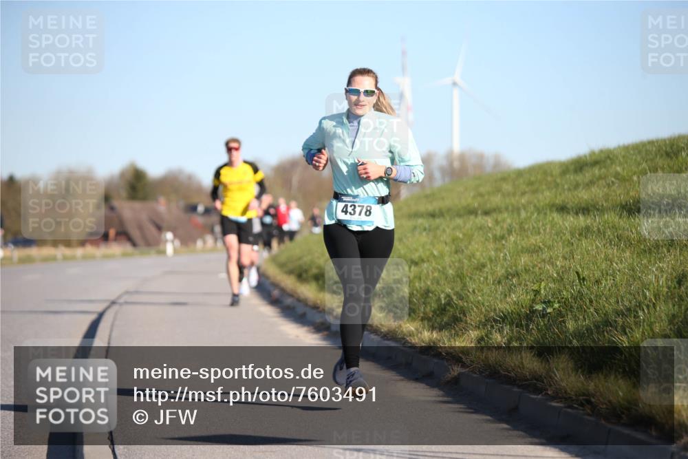 06.04.2025 - 44. Internationalen Wilhelmsburger Insellauf Jannik Wohlers http://msf.ph/oto/7603491 06.04.2025 09:21:05 Laufen 4378 meine-sportfotos.de