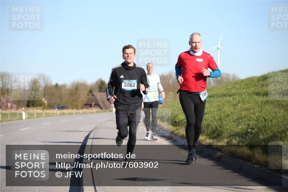 06.04.2025 - 44. Internationalen Wilhelmsburger Insellauf Jannik Wohlers http://msf.ph/oto/7603902 06.04.2025 09:21:23 Laufen 3062, 576, 346 meine-sportfotos.de