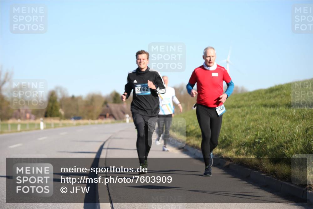 06.04.2025 - 44. Internationalen Wilhelmsburger Insellauf Jannik Wohlers http://msf.ph/oto/7603909 06.04.2025 09:21:23 Laufen 3062, 346 meine-sportfotos.de
