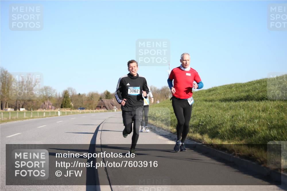 06.04.2025 - 44. Internationalen Wilhelmsburger Insellauf Jannik Wohlers http://msf.ph/oto/7603916 06.04.2025 09:21:24 Laufen 3062, 346 meine-sportfotos.de