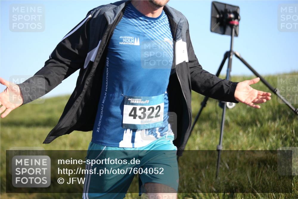 06.04.2025 - 44. Internationalen Wilhelmsburger Insellauf Jannik Wohlers http://msf.ph/oto/7604052 06.04.2025 09:21:34 Laufen 25, 2025, 4, 44, 4322 meine-sportfotos.de