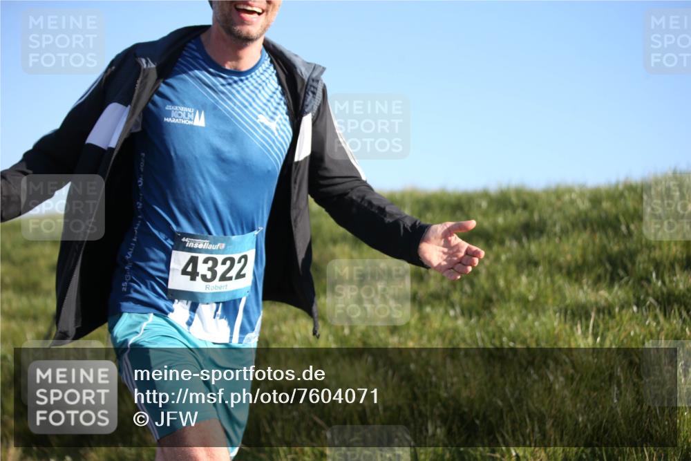 06.04.2025 - 44. Internationalen Wilhelmsburger Insellauf Jannik Wohlers http://msf.ph/oto/7604071 06.04.2025 09:21:34 Laufen 25, 2025, 4322 meine-sportfotos.de