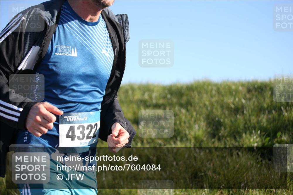 06.04.2025 - 44. Internationalen Wilhelmsburger Insellauf Jannik Wohlers http://msf.ph/oto/7604084 06.04.2025 09:21:34 Laufen 25, 2023, 44, 4322 meine-sportfotos.de