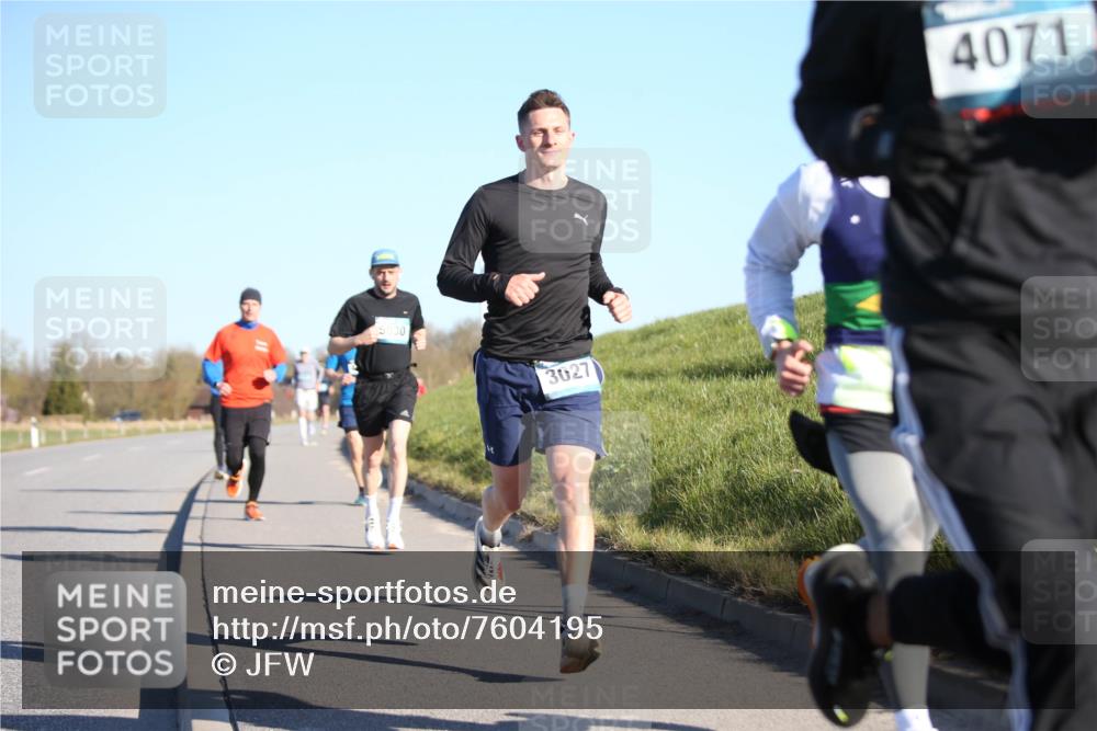 06.04.2025 - 44. Internationalen Wilhelmsburger Insellauf Jannik Wohlers http://msf.ph/oto/7604195 06.04.2025 09:21:41 Laufen 5030, 3027, 4071 meine-sportfotos.de
