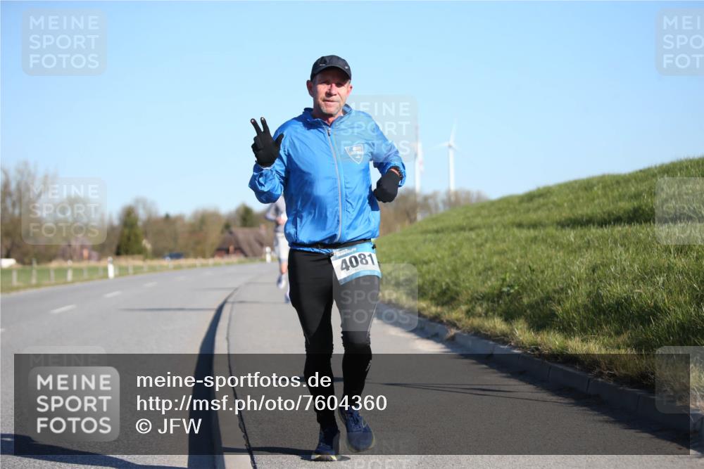 06.04.2025 - 44. Internationalen Wilhelmsburger Insellauf Jannik Wohlers http://msf.ph/oto/7604360 06.04.2025 09:21:47 Laufen 4081 meine-sportfotos.de