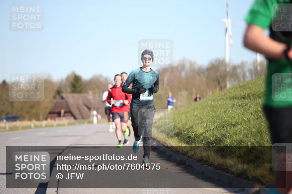 06.04.2025 - 44. Internationalen Wilhelmsburger Insellauf Jannik Wohlers http://msf.ph/oto/7604575 06.04.2025 09:22:00 Laufen 3353 meine-sportfotos.de
