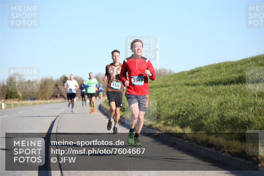 06.04.2025 - 44. Internationalen Wilhelmsburger Insellauf Jannik Wohlers http://msf.ph/oto/7604667 06.04.2025 09:22:05 Laufen 4426, 3553 meine-sportfotos.de