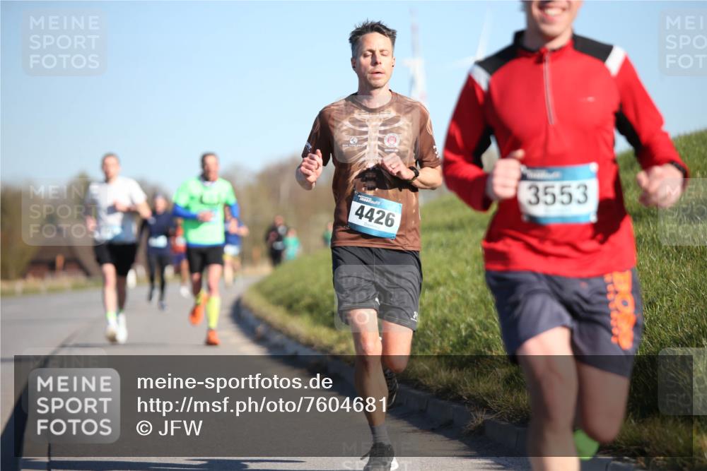06.04.2025 - 44. Internationalen Wilhelmsburger Insellauf Jannik Wohlers http://msf.ph/oto/7604681 06.04.2025 09:22:06 Laufen 4426, 3553 meine-sportfotos.de