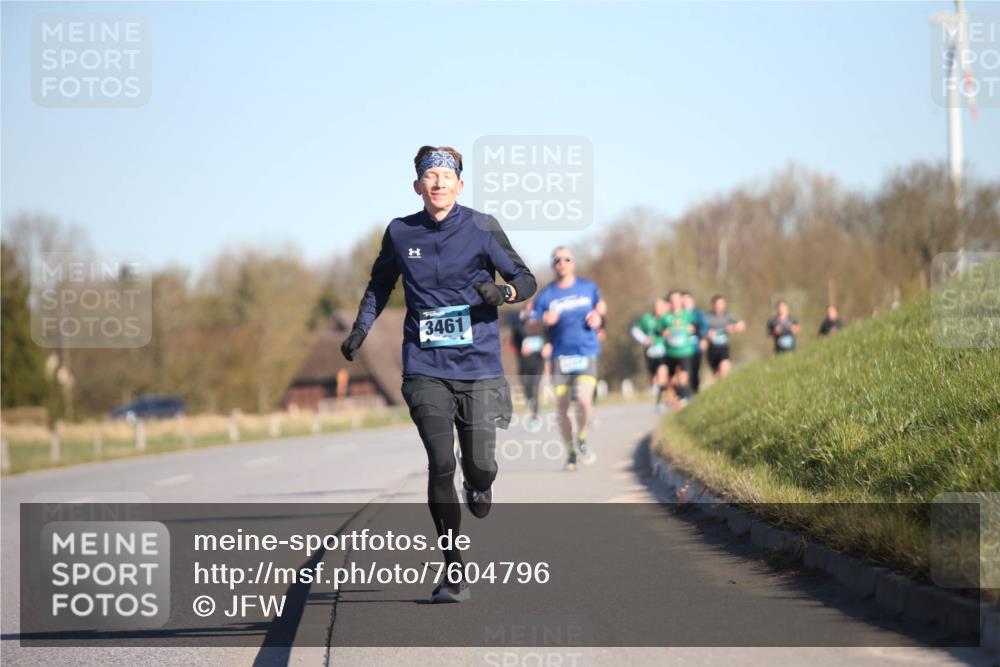06.04.2025 - 44. Internationalen Wilhelmsburger Insellauf Jannik Wohlers http://msf.ph/oto/7604796 06.04.2025 09:22:13 Laufen 3461 meine-sportfotos.de
