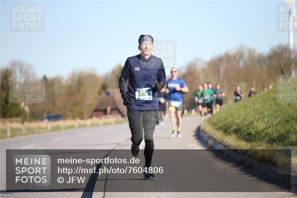 06.04.2025 - 44. Internationalen Wilhelmsburger Insellauf Jannik Wohlers http://msf.ph/oto/7604806 06.04.2025 09:22:13 Laufen 3461 meine-sportfotos.de