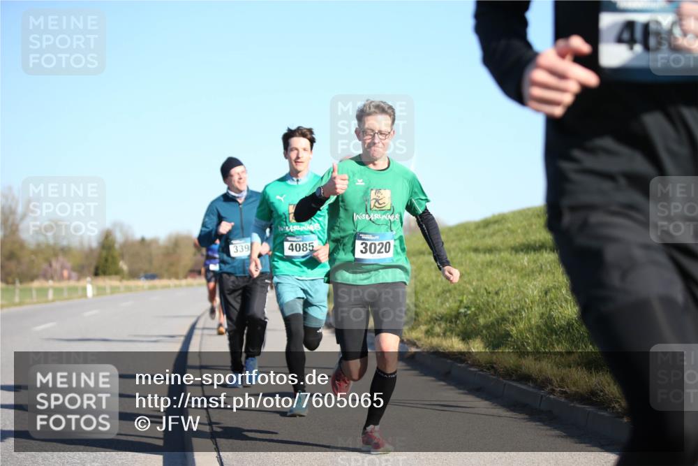 06.04.2025 - 44. Internationalen Wilhelmsburger Insellauf Jannik Wohlers http://msf.ph/oto/7605065 06.04.2025 09:22:30 Laufen 339, 4085, 3020, 460 meine-sportfotos.de