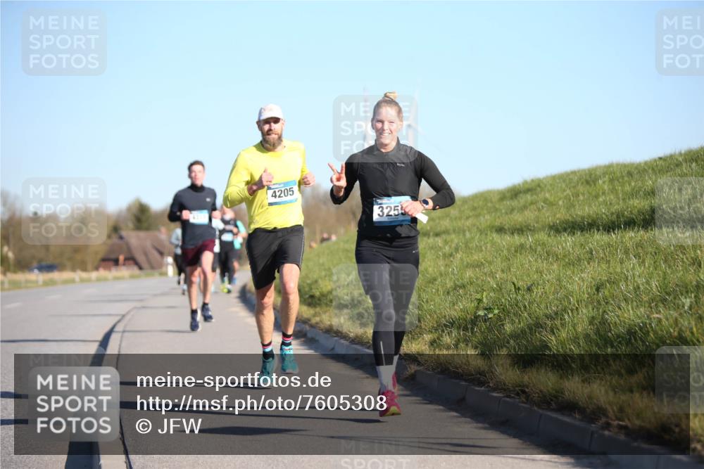 06.04.2025 - 44. Internationalen Wilhelmsburger Insellauf Jannik Wohlers http://msf.ph/oto/7605308 06.04.2025 09:22:43 Laufen 4205, 3253 meine-sportfotos.de