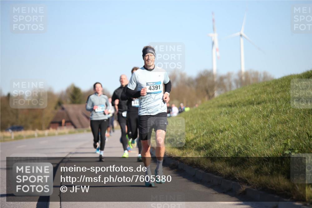 06.04.2025 - 44. Internationalen Wilhelmsburger Insellauf Jannik Wohlers http://msf.ph/oto/7605380 06.04.2025 09:22:48 Laufen 5748, 344, 4391 meine-sportfotos.de