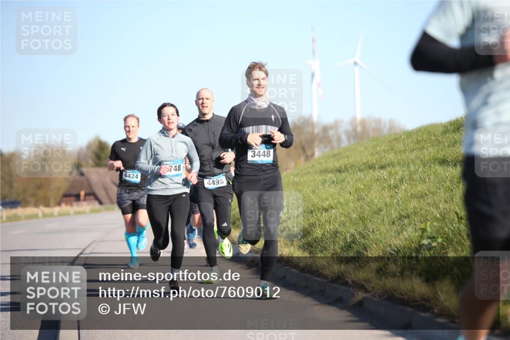06.04.2025 - 44. Internationalen Wilhelmsburger Insellauf Jannik Wohlers http://msf.ph/oto/7609012 06.04.2025 09:22:51 Laufen 4424, 748, 4495, 3448 meine-sportfotos.de