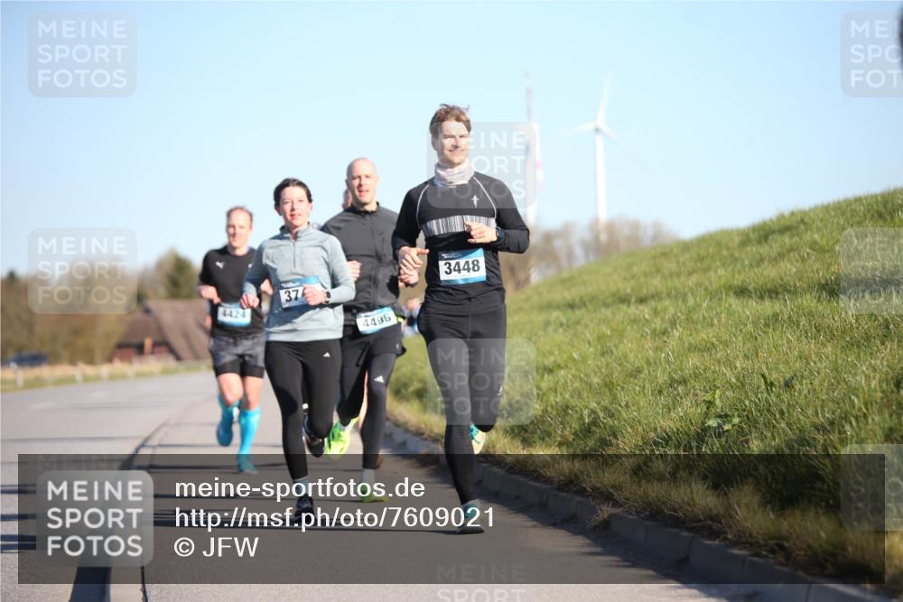 06.04.2025 - 44. Internationalen Wilhelmsburger Insellauf Jannik Wohlers http://msf.ph/oto/7609021 06.04.2025 09:22:51 Laufen 4424, 37, 4496, 3448 meine-sportfotos.de
