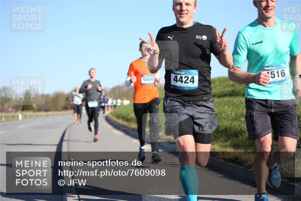 06.04.2025 - 44. Internationalen Wilhelmsburger Insellauf Jannik Wohlers http://msf.ph/oto/7609098 06.04.2025 09:22:56 Laufen 5056, 4424, 516 meine-sportfotos.de