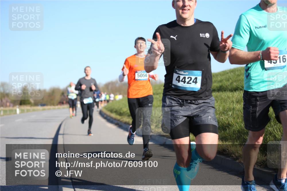 06.04.2025 - 44. Internationalen Wilhelmsburger Insellauf Jannik Wohlers http://msf.ph/oto/7609100 06.04.2025 09:22:56 Laufen 5056, 4424, 4516 meine-sportfotos.de
