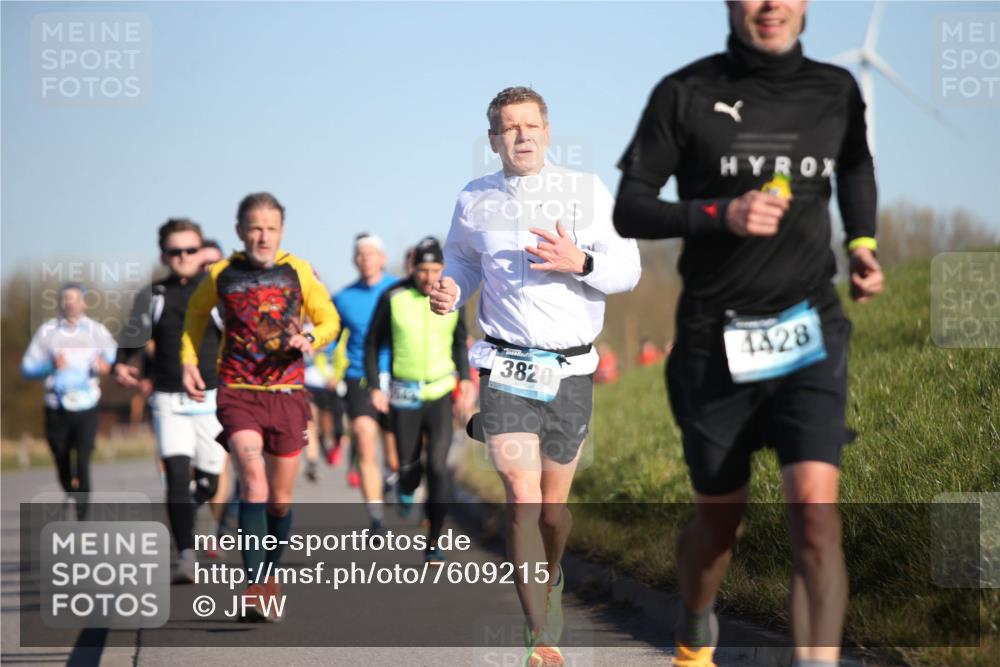 06.04.2025 - 44. Internationalen Wilhelmsburger Insellauf Jannik Wohlers http://msf.ph/oto/7609215 06.04.2025 09:23:11 Laufen 3820, 4428 meine-sportfotos.de