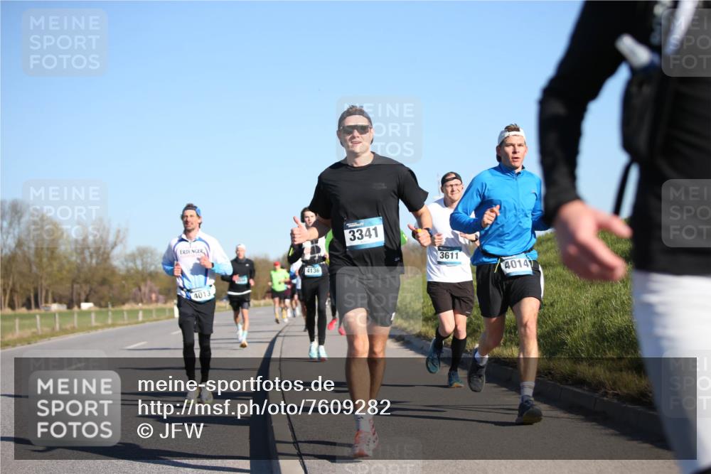 06.04.2025 - 44. Internationalen Wilhelmsburger Insellauf Jannik Wohlers http://msf.ph/oto/7609282 06.04.2025 09:23:17 Laufen 4013, 4136, 3341, 3611, 40147 meine-sportfotos.de