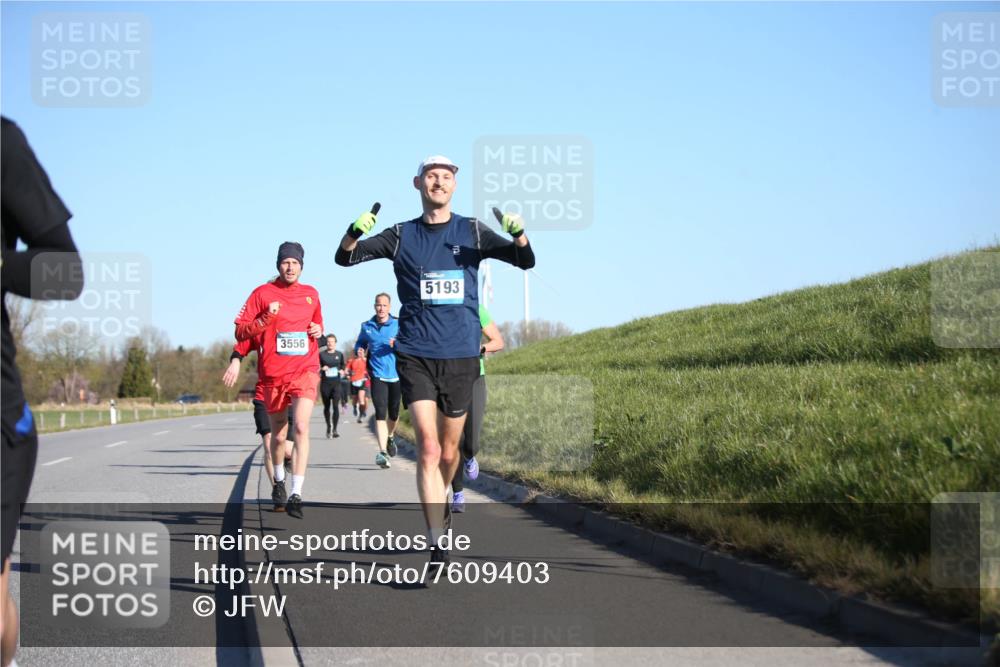 06.04.2025 - 44. Internationalen Wilhelmsburger Insellauf Jannik Wohlers http://msf.ph/oto/7609403 06.04.2025 09:23:29 Laufen 3556, 5193 meine-sportfotos.de