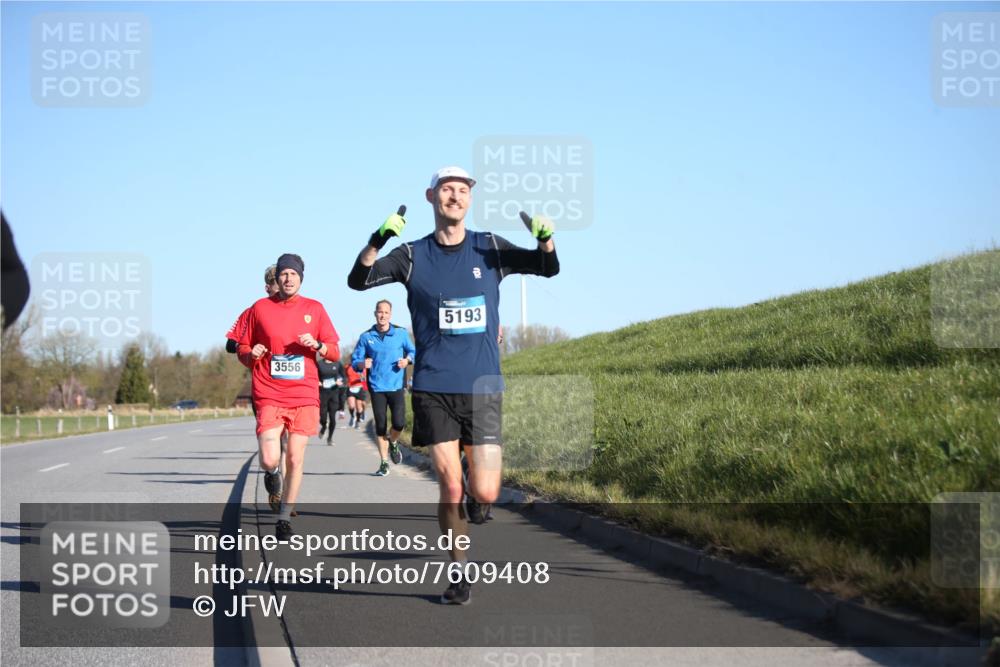 06.04.2025 - 44. Internationalen Wilhelmsburger Insellauf Jannik Wohlers http://msf.ph/oto/7609408 06.04.2025 09:23:29 Laufen 3556, 5193 meine-sportfotos.de