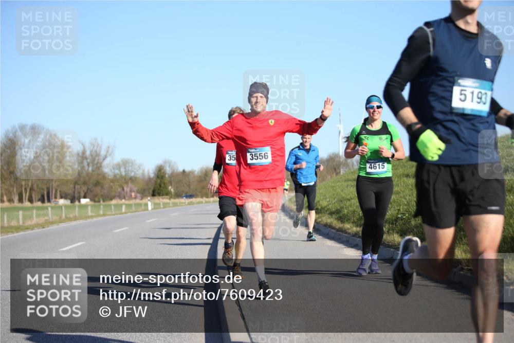 06.04.2025 - 44. Internationalen Wilhelmsburger Insellauf Jannik Wohlers http://msf.ph/oto/7609423 06.04.2025 09:23:30 Laufen 35, 3556, 4615, 5193 meine-sportfotos.de
