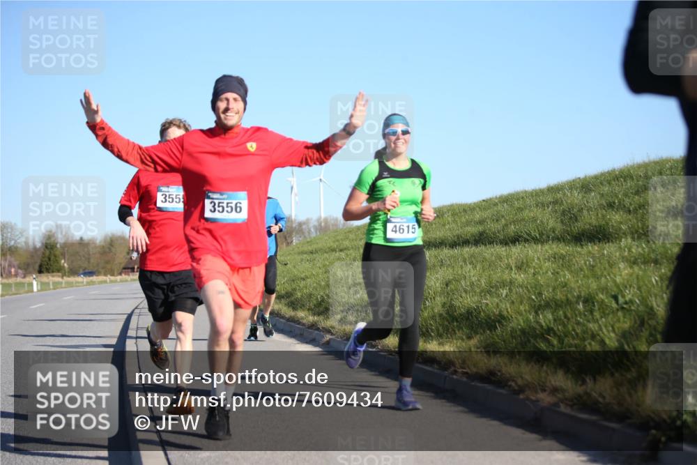 06.04.2025 - 44. Internationalen Wilhelmsburger Insellauf Jannik Wohlers http://msf.ph/oto/7609434 06.04.2025 09:23:31 Laufen 355, 3556, 4615 meine-sportfotos.de