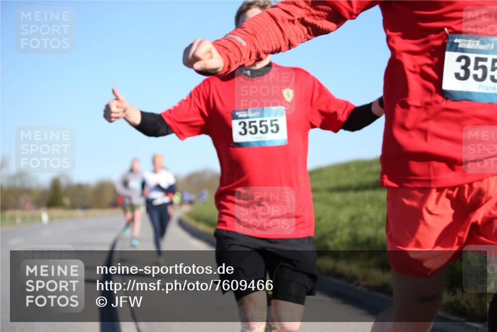 06.04.2025 - 44. Internationalen Wilhelmsburger Insellauf Jannik Wohlers http://msf.ph/oto/7609466 06.04.2025 09:23:32 Laufen 3555, 355 meine-sportfotos.de