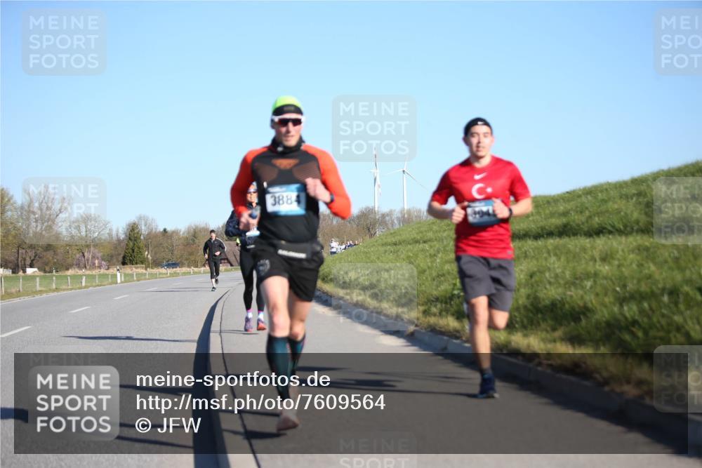 06.04.2025 - 44. Internationalen Wilhelmsburger Insellauf Jannik Wohlers http://msf.ph/oto/7609564 06.04.2025 09:23:42 Laufen 3884 meine-sportfotos.de