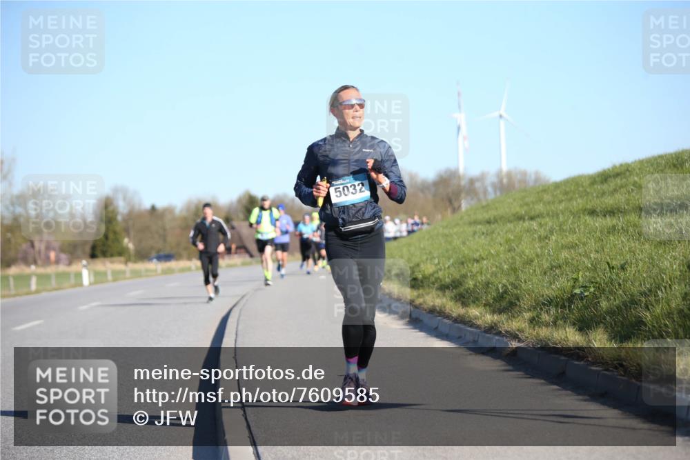 06.04.2025 - 44. Internationalen Wilhelmsburger Insellauf Jannik Wohlers http://msf.ph/oto/7609585 06.04.2025 09:23:44 Laufen 5032 meine-sportfotos.de