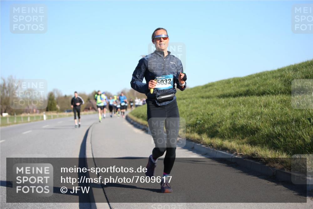 06.04.2025 - 44. Internationalen Wilhelmsburger Insellauf Jannik Wohlers http://msf.ph/oto/7609617 06.04.2025 09:23:45 Laufen 5032 meine-sportfotos.de