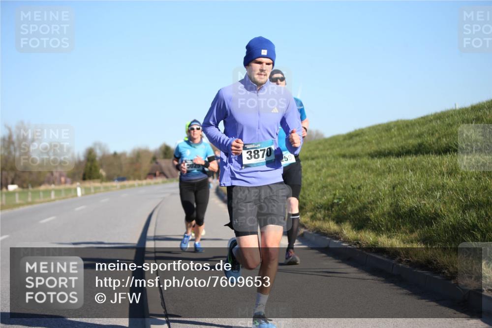 06.04.2025 - 44. Internationalen Wilhelmsburger Insellauf Jannik Wohlers http://msf.ph/oto/7609653 06.04.2025 09:23:55 Laufen 3870, 59 meine-sportfotos.de