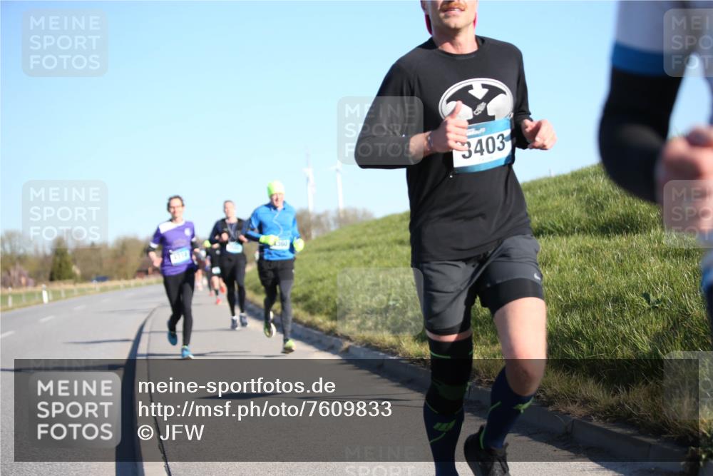 06.04.2025 - 44. Internationalen Wilhelmsburger Insellauf Jannik Wohlers http://msf.ph/oto/7609833 06.04.2025 09:24:13 Laufen 4360, 3403 meine-sportfotos.de
