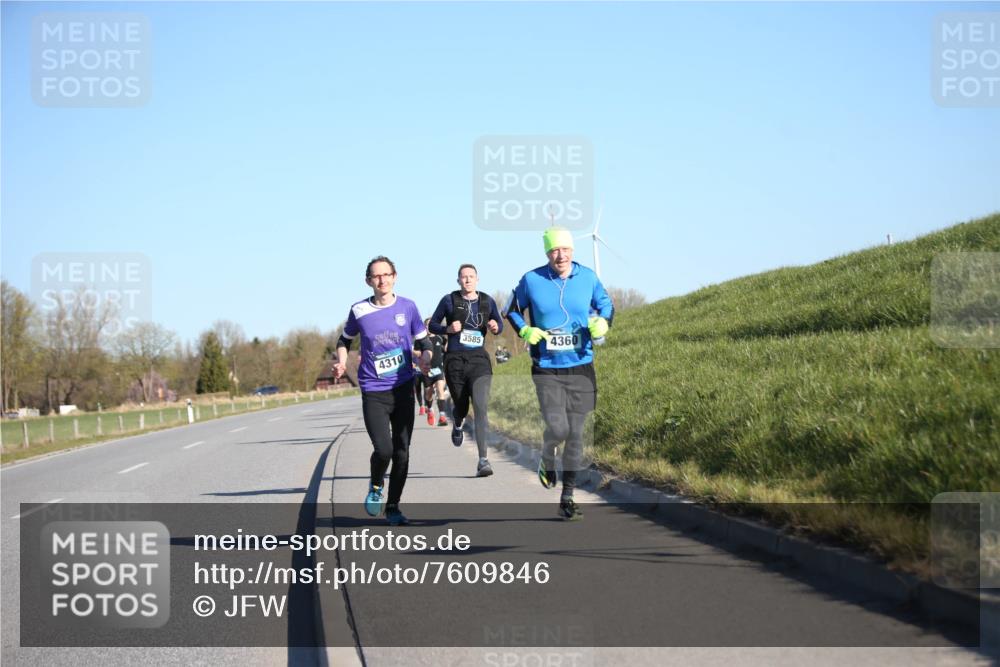 06.04.2025 - 44. Internationalen Wilhelmsburger Insellauf Jannik Wohlers http://msf.ph/oto/7609846 06.04.2025 09:24:14 Laufen 4310, 3585, 4360 meine-sportfotos.de