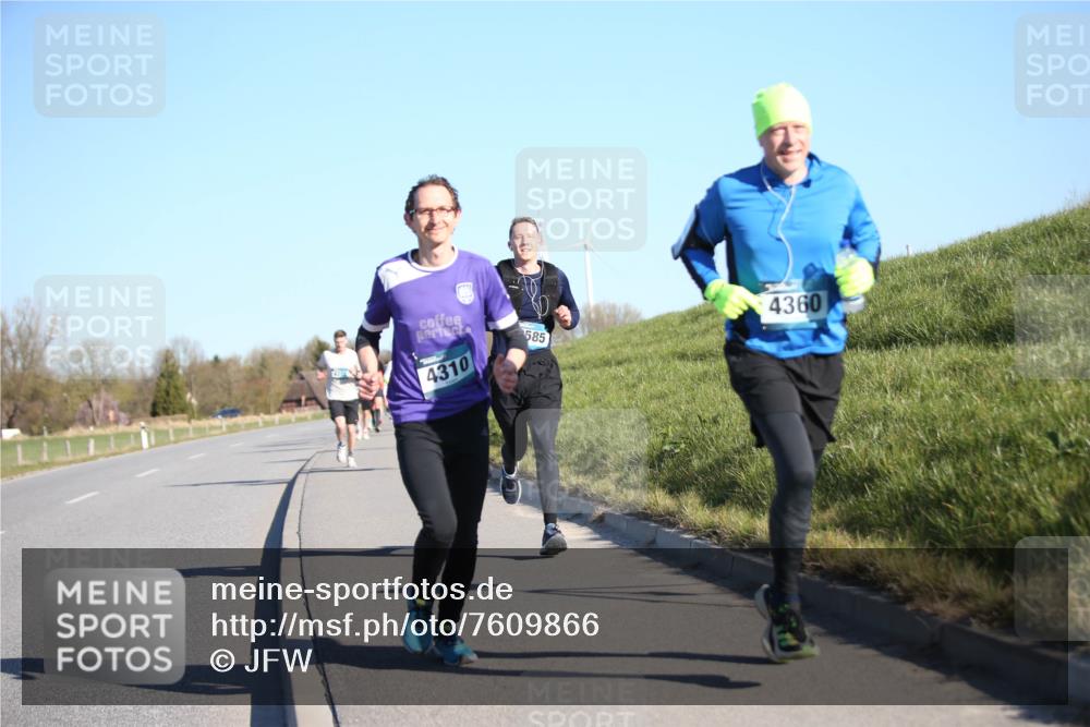 06.04.2025 - 44. Internationalen Wilhelmsburger Insellauf Jannik Wohlers http://msf.ph/oto/7609866 06.04.2025 09:24:15 Laufen 4310, 585, 4360 meine-sportfotos.de