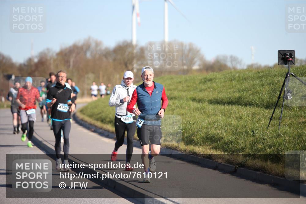 06.04.2025 - 44. Internationalen Wilhelmsburger Insellauf Jannik Wohlers http://msf.ph/oto/7610121 06.04.2025 09:25:27 Laufen 4189, 4602, 19 meine-sportfotos.de