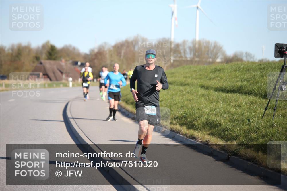 06.04.2025 - 44. Internationalen Wilhelmsburger Insellauf Jannik Wohlers http://msf.ph/oto/7610320 06.04.2025 09:25:43 Laufen 3909 meine-sportfotos.de