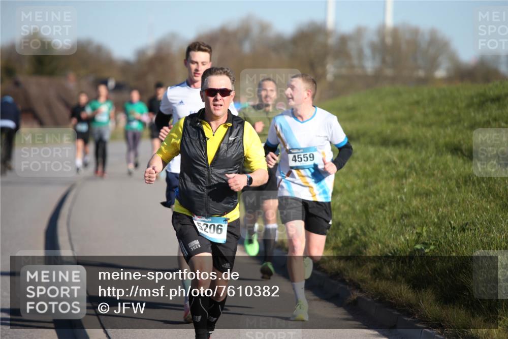 06.04.2025 - 44. Internationalen Wilhelmsburger Insellauf Jannik Wohlers http://msf.ph/oto/7610382 06.04.2025 09:25:53 Laufen 5206, 2023, 4559 meine-sportfotos.de