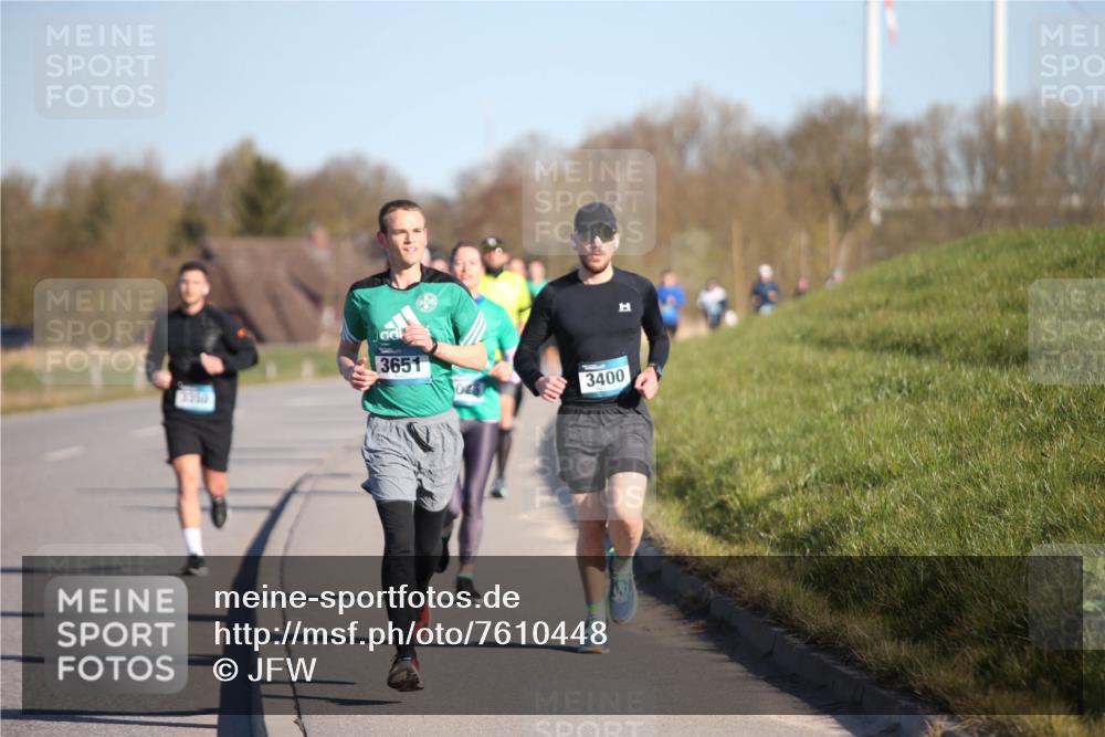 06.04.2025 - 44. Internationalen Wilhelmsburger Insellauf Jannik Wohlers http://msf.ph/oto/7610448 06.04.2025 09:26:00 Laufen 3350, 3651, 3400 meine-sportfotos.de