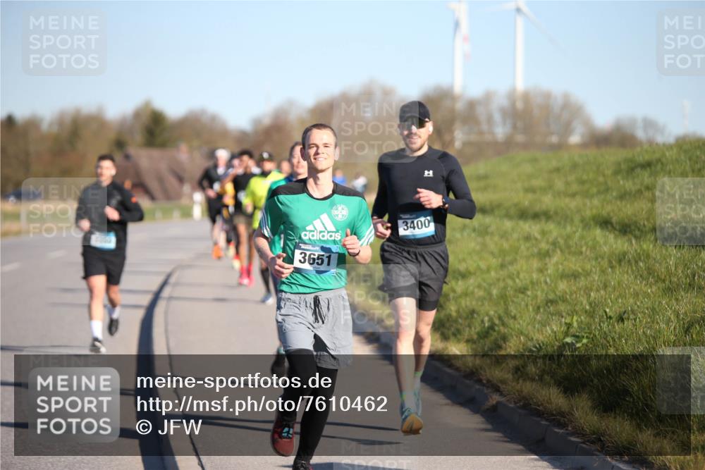 06.04.2025 - 44. Internationalen Wilhelmsburger Insellauf Jannik Wohlers http://msf.ph/oto/7610462 06.04.2025 09:26:03 Laufen 3651, 3400 meine-sportfotos.de