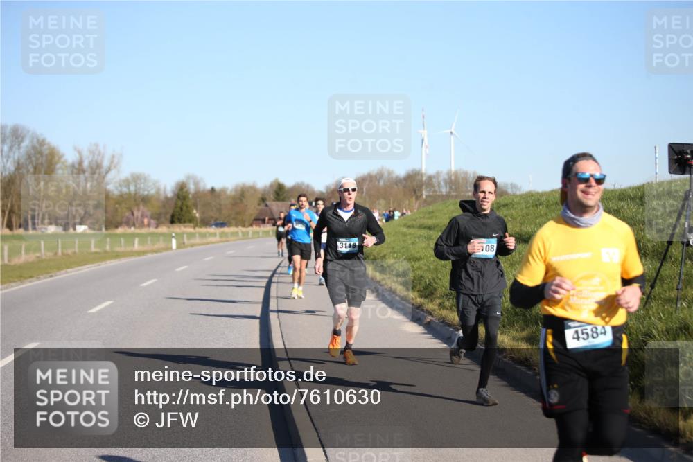 06.04.2025 - 44. Internationalen Wilhelmsburger Insellauf Jannik Wohlers http://msf.ph/oto/7610630 06.04.2025 09:26:14 Laufen 3118, 08, 4584 meine-sportfotos.de