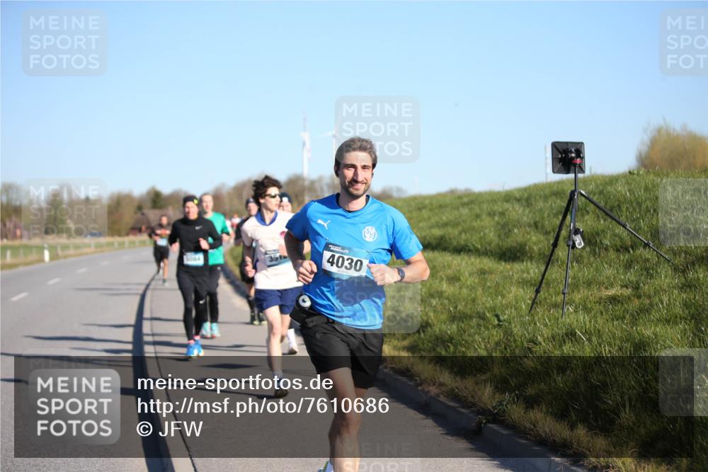 06.04.2025 - 44. Internationalen Wilhelmsburger Insellauf Jannik Wohlers http://msf.ph/oto/7610686 06.04.2025 09:26:19 Laufen 5084, 4030 meine-sportfotos.de