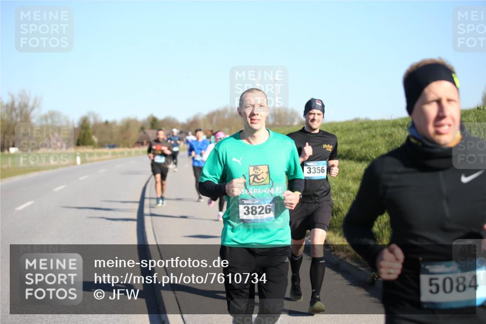 06.04.2025 - 44. Internationalen Wilhelmsburger Insellauf Jannik Wohlers http://msf.ph/oto/7610734 06.04.2025 09:26:22 Laufen 3826, 3356, 5084 meine-sportfotos.de