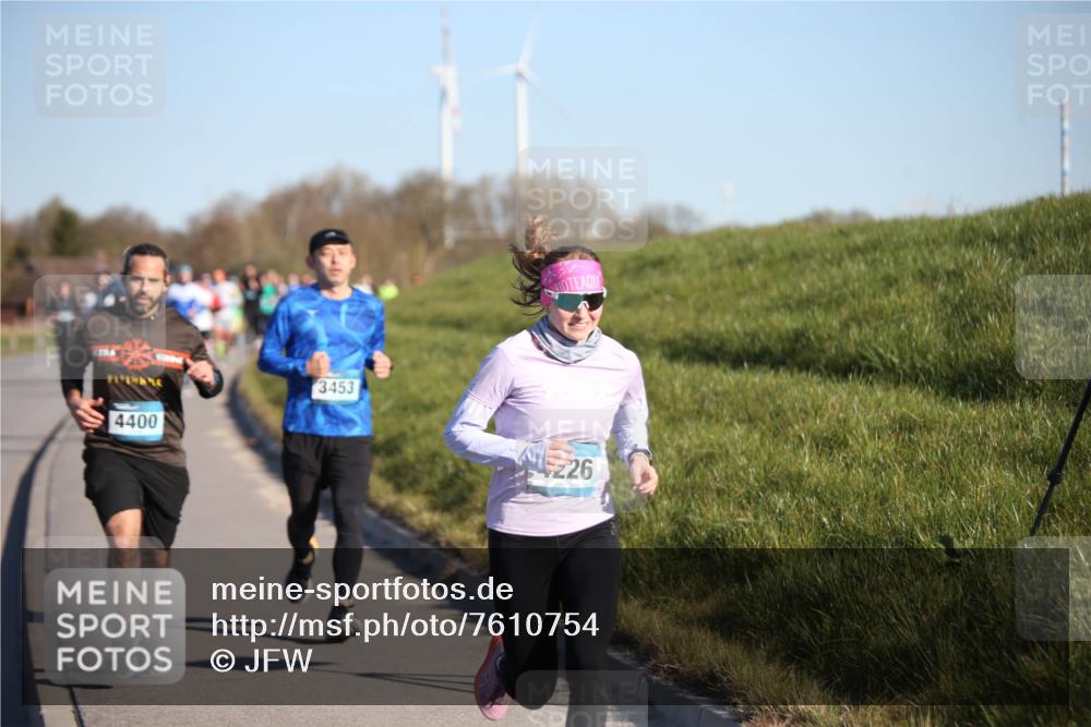 06.04.2025 - 44. Internationalen Wilhelmsburger Insellauf Jannik Wohlers http://msf.ph/oto/7610754 06.04.2025 09:26:25 Laufen 4400, 3453, 26 meine-sportfotos.de
